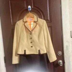 Le Suit Cream Blazer with Brown Trim Accents